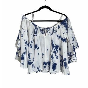 NWT Style Envy Tie-Dye White and Blue Top